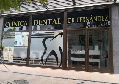 CLÍNICA DENTAL DR. FERNÁNDEZ