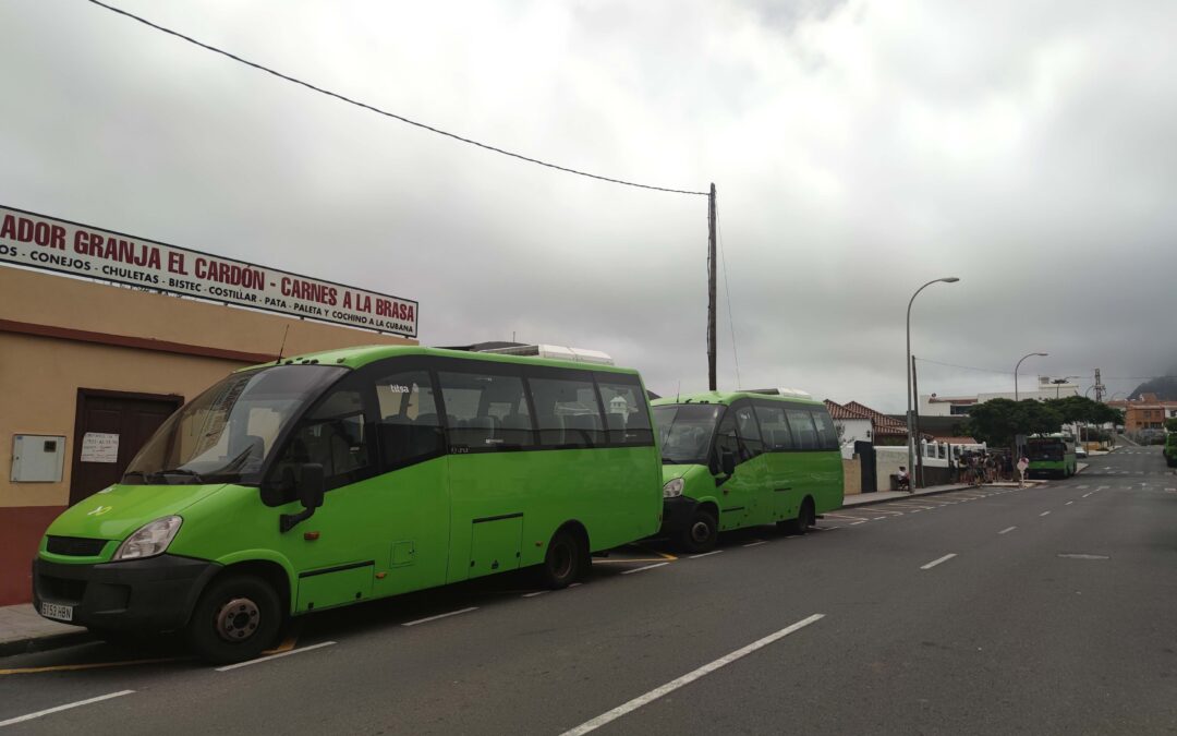 El Ayuntamiento de Buenavista del Norte reivindica mejorar los servicios del transporte de TITSA que afectan al municipio.