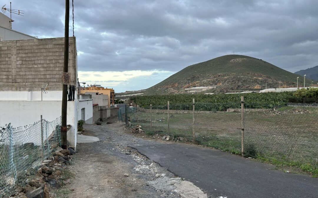 El Ayuntamiento de Buenavista del Norte avanza en la ejecución del aparcamiento de la Calle Los Claveles